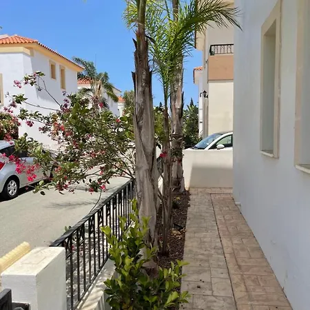 Casa Maria Отель Паралимни